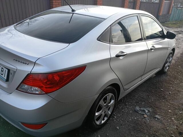 Серый Хендай Акцент, объемом двигателя 1.4 л и пробегом 111 тыс. км за 8100 $, фото 3 на Automoto.ua