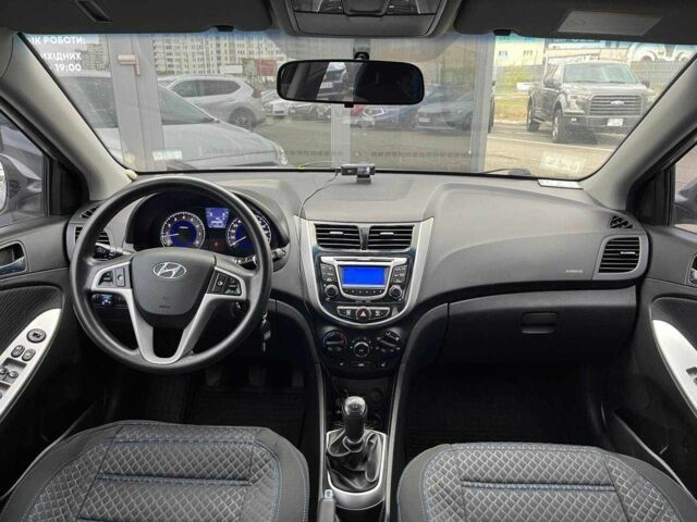 Хендай Акцент 2013 в Киеве на Automoto.ua Серый Хендай Акцент, объемом двигателя 1.4 л и пробегом 104 тыс. км за 8790 $, фото 12 на Automoto.ua