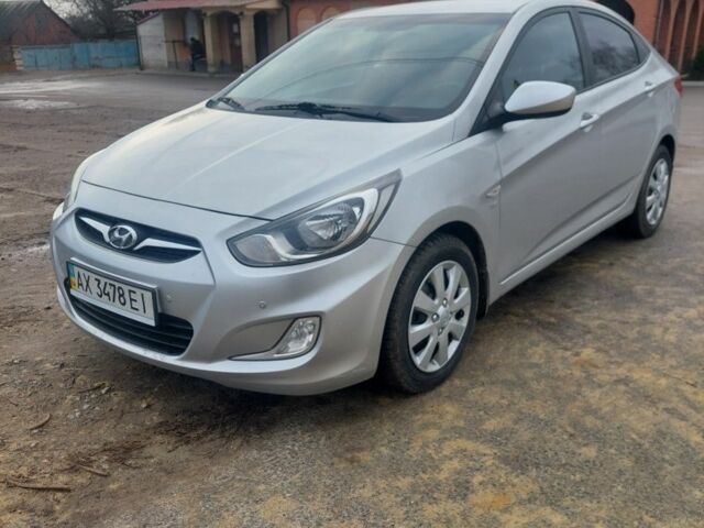 Серый Хендай Акцент, объемом двигателя 1.6 л и пробегом 58 тыс. км за 8500 $, фото 1 на Automoto.ua