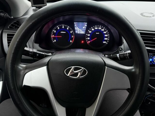 Серый Хендай Акцент, объемом двигателя 1.4 л и пробегом 191 тыс. км за 5450 $, фото 22 на Automoto.ua