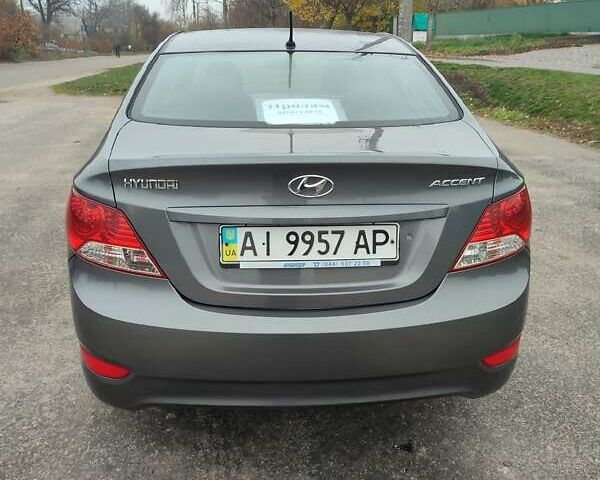 Серый Хендай Акцент, объемом двигателя 1.4 л и пробегом 108 тыс. км за 7500 $, фото 3 на Automoto.ua