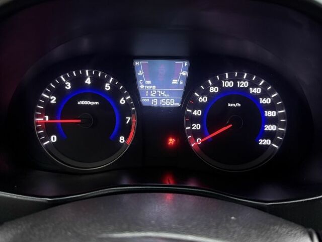 Серый Хендай Акцент, объемом двигателя 1.4 л и пробегом 191 тыс. км за 5450 $, фото 21 на Automoto.ua