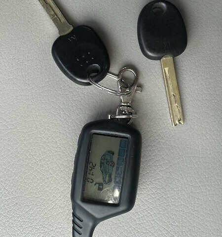 Серый Хендай Акцент, объемом двигателя 1.4 л и пробегом 127 тыс. км за 7000 $, фото 23 на Automoto.ua