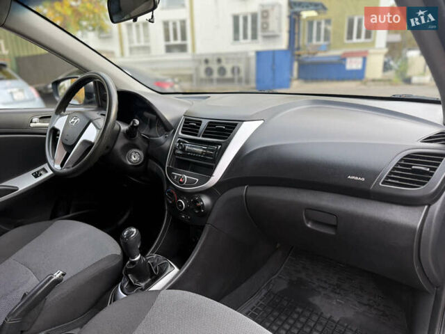 Хендай Акцент 2013 в Одессе на Automoto.ua Серый Хендай Акцент, объемом двигателя 1.4 л и пробегом 188 тыс. км за 5999 $, фото 6 на Automoto.ua