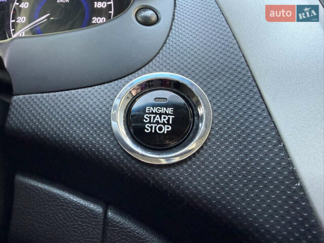 Сірий Хендай Акцент, об'ємом двигуна 1.59 л та пробігом 111 тис. км за 10500 $, фото 21 на Automoto.ua