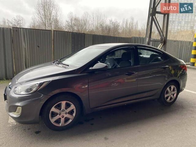 Серый Хендай Акцент, объемом двигателя 1.4 л и пробегом 105 тыс. км за 7200 $, фото 15 на Automoto.ua