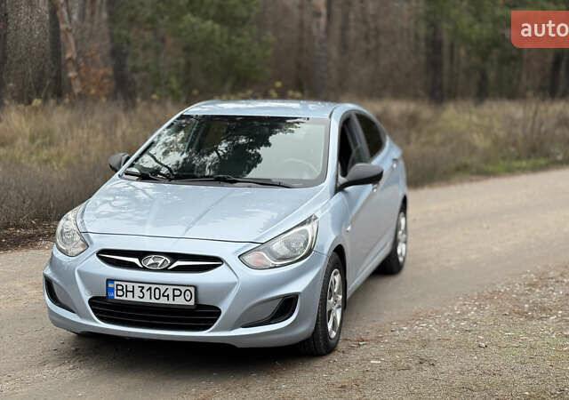 Серый Хендай Акцент, объемом двигателя 1.4 л и пробегом 127 тыс. км за 7000 $, фото 8 на Automoto.ua