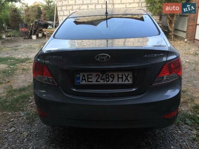 Сірий Хендай Акцент, об'ємом двигуна 1.4 л та пробігом 114 тис. км за 8000 $, фото 1 на Automoto.ua