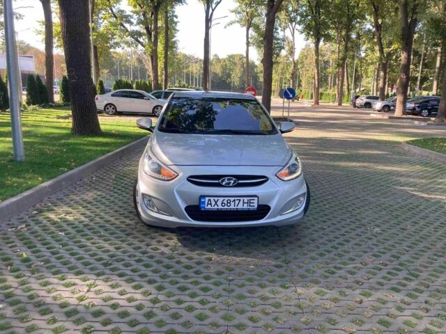 Серый Хендай Акцент, объемом двигателя 1.4 л и пробегом 117 тыс. км за 10100 $, фото 1 на Automoto.ua
