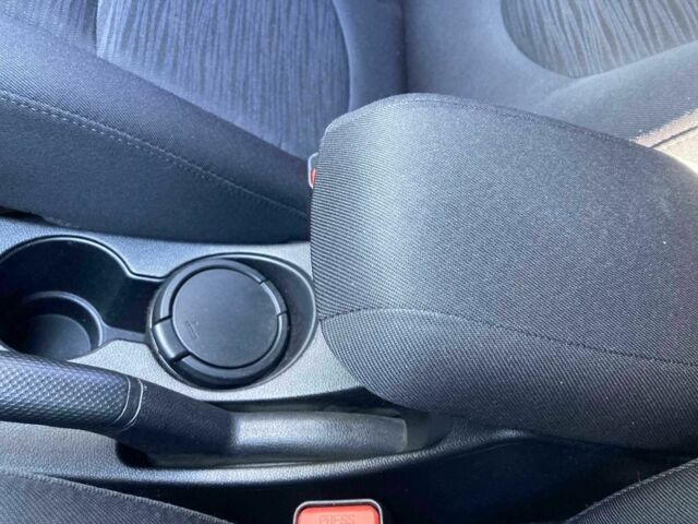 Серый Хендай Акцент, объемом двигателя 1.4 л и пробегом 117 тыс. км за 10100 $, фото 7 на Automoto.ua