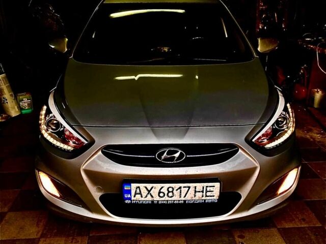 Серый Хендай Акцент, объемом двигателя 1.4 л и пробегом 117 тыс. км за 10100 $, фото 15 на Automoto.ua