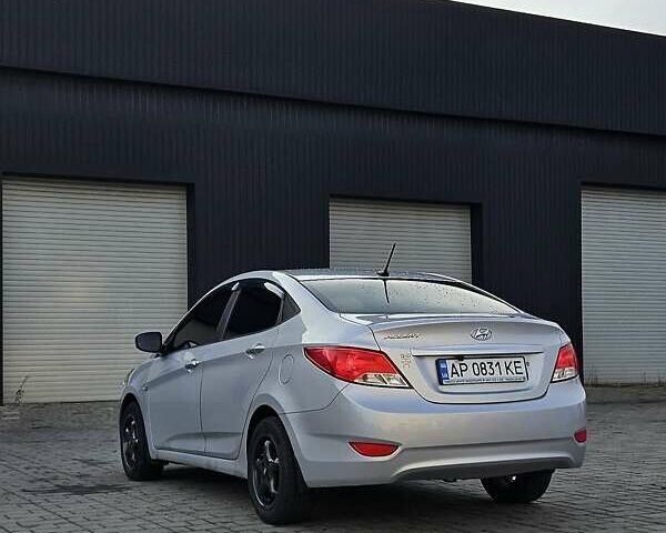 Сірий Хендай Акцент, об'ємом двигуна 1.59 л та пробігом 276 тис. км за 8300 $, фото 16 на Automoto.ua