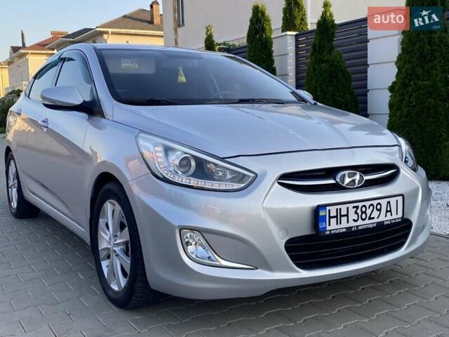Хендай Акцент 2016 в Одессе на Automoto.ua Серый Хендай Акцент, объемом двигателя 1.4 л и пробегом 86 тыс. км за 10950 $, фото 25 на Automoto.ua