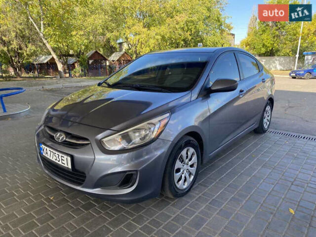 Серый Хендай Акцент, объемом двигателя 1.59 л и пробегом 159 тыс. км за 7900 $, фото 13 на Automoto.ua