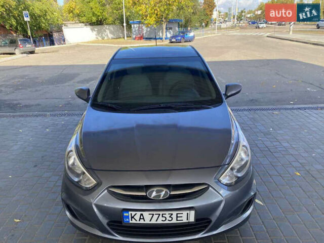 Серый Хендай Акцент, объемом двигателя 1.59 л и пробегом 159 тыс. км за 7900 $, фото 3 на Automoto.ua