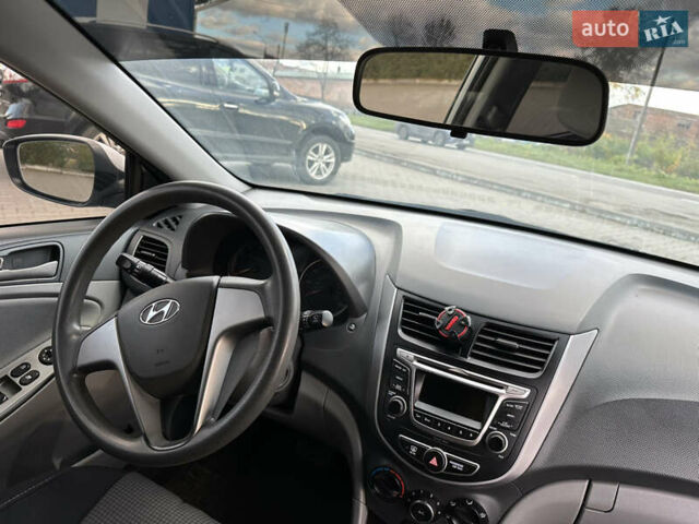 Сірий Хендай Акцент, об'ємом двигуна 1.6 л та пробігом 174 тис. км за 8500 $, фото 14 на Automoto.ua