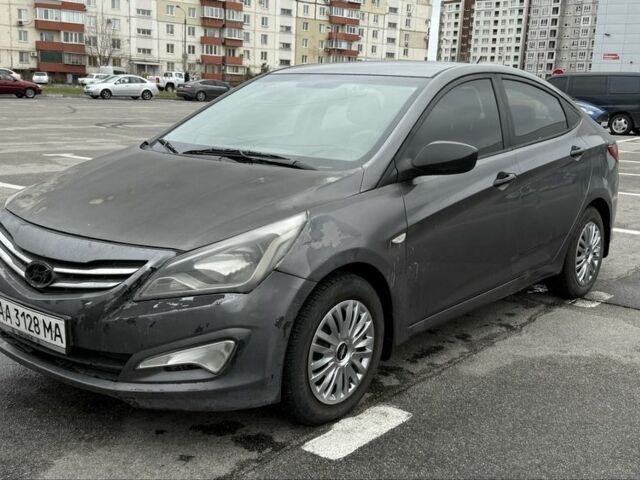 Серый Хендай Акцент, объемом двигателя 1.4 л и пробегом 170 тыс. км за 5700 $, фото 3 на Automoto.ua