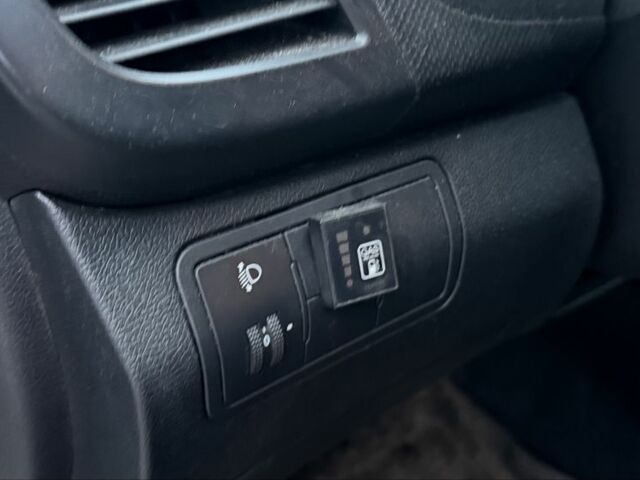 Серый Хендай Акцент, объемом двигателя 1.4 л и пробегом 170 тыс. км за 5700 $, фото 11 на Automoto.ua