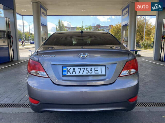 Серый Хендай Акцент, объемом двигателя 1.59 л и пробегом 159 тыс. км за 7900 $, фото 8 на Automoto.ua