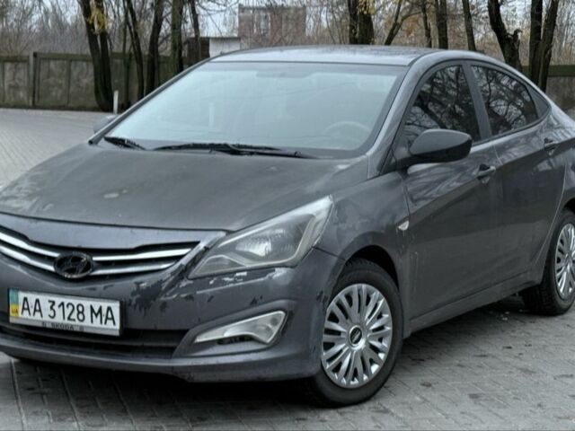 Серый Хендай Акцент, объемом двигателя 1.4 л и пробегом 170 тыс. км за 5700 $, фото 1 на Automoto.ua