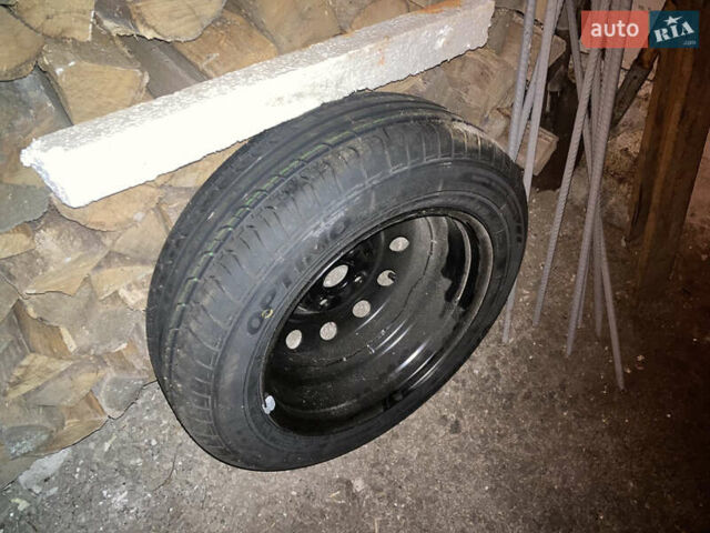 Сірий Хендай Акцент, об'ємом двигуна 1.4 л та пробігом 82 тис. км за 11000 $, фото 17 на Automoto.ua