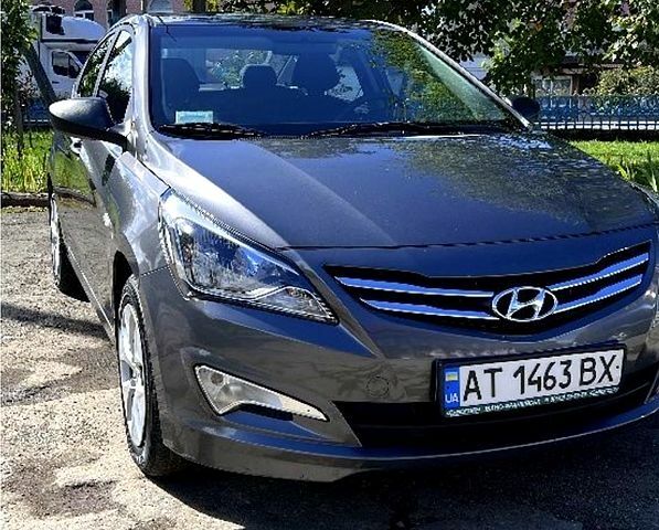 Сірий Хендай Акцент, об'ємом двигуна 1.4 л та пробігом 38 тис. км за 12500 $, фото 1 на Automoto.ua