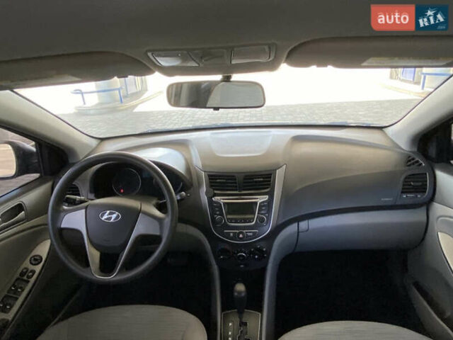 Серый Хендай Акцент, объемом двигателя 1.59 л и пробегом 159 тыс. км за 7900 $, фото 22 на Automoto.ua