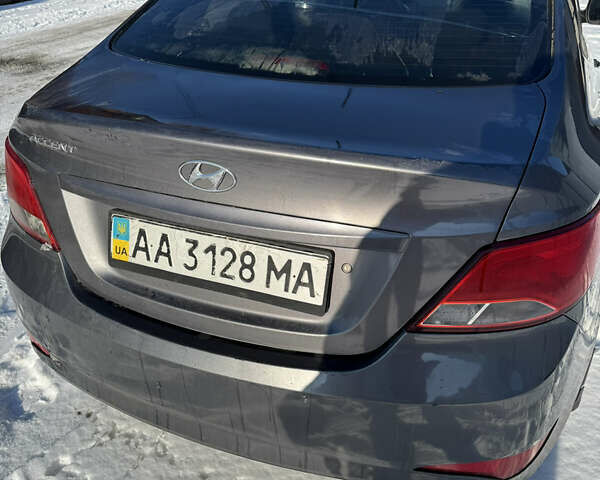 Хендай Акцент 2016 в Киеве на Automoto.ua Серый Хендай Акцент, объемом двигателя 1.4 л и пробегом 240 тыс. км за 4900 $, фото 1 на Automoto.ua