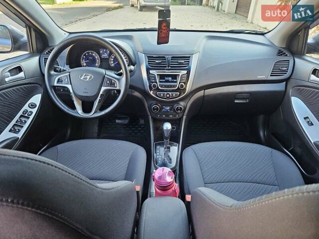 Серый Хендай Акцент, объемом двигателя 1.4 л и пробегом 61 тыс. км за 11300 $, фото 17 на Automoto.ua