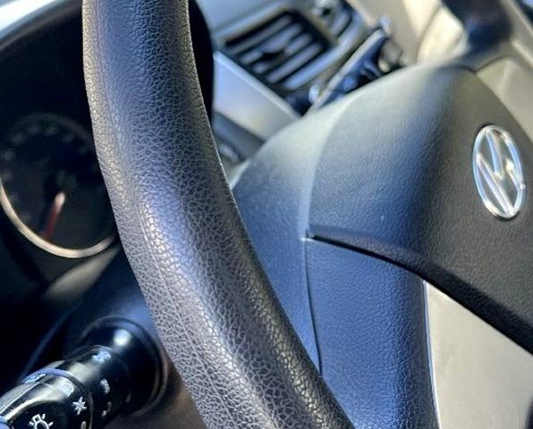 Сірий Хендай Акцент, об'ємом двигуна 1.4 л та пробігом 38 тис. км за 12500 $, фото 5 на Automoto.ua