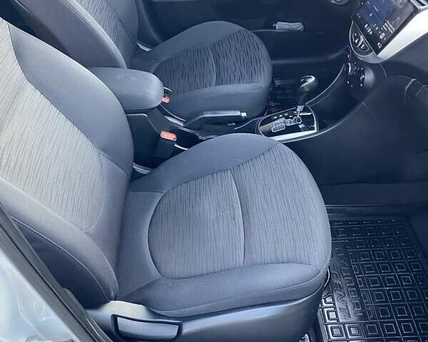 Хендай Акцент 2016 в Одессе на Automoto.ua Серый Хендай Акцент, объемом двигателя 1.4 л и пробегом 86 тыс. км за 10950 $, фото 22 на Automoto.ua