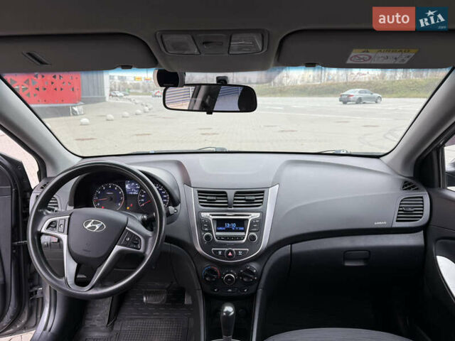 Сірий Хендай Акцент, об'ємом двигуна 1.4 л та пробігом 140 тис. км за 8200 $, фото 15 на Automoto.ua