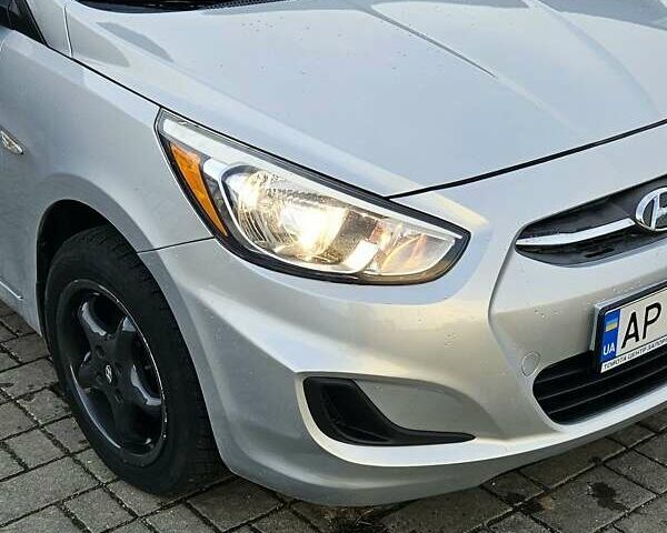 Сірий Хендай Акцент, об'ємом двигуна 1.59 л та пробігом 276 тис. км за 8300 $, фото 5 на Automoto.ua