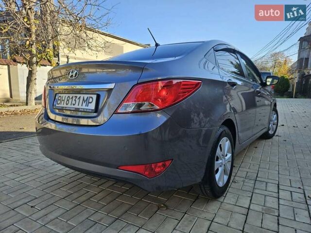 Серый Хендай Акцент, объемом двигателя 1.4 л и пробегом 61 тыс. км за 11300 $, фото 8 на Automoto.ua