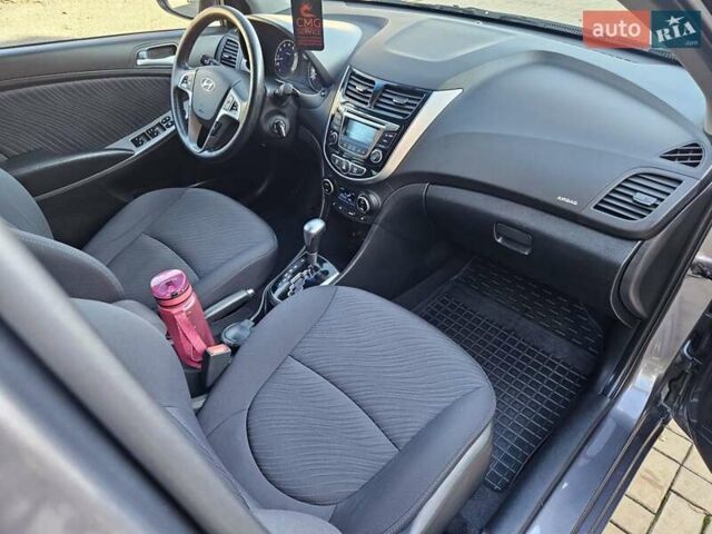Серый Хендай Акцент, объемом двигателя 1.4 л и пробегом 61 тыс. км за 11300 $, фото 35 на Automoto.ua