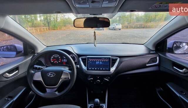 Серый Хендай Акцент, объемом двигателя 1.37 л и пробегом 75 тыс. км за 9700 $, фото 23 на Automoto.ua