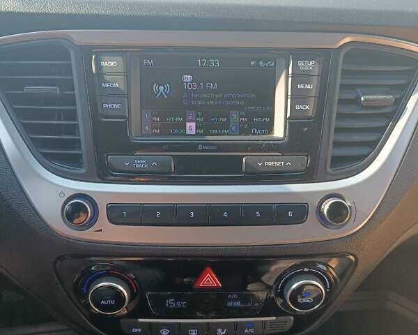 Серый Хендай Акцент, объемом двигателя 1.37 л и пробегом 36 тыс. км за 11500 $, фото 14 на Automoto.ua