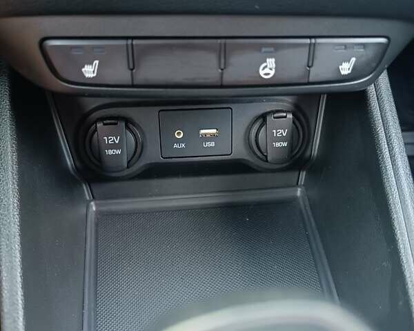 Серый Хендай Акцент, объемом двигателя 1.37 л и пробегом 36 тыс. км за 11500 $, фото 17 на Automoto.ua