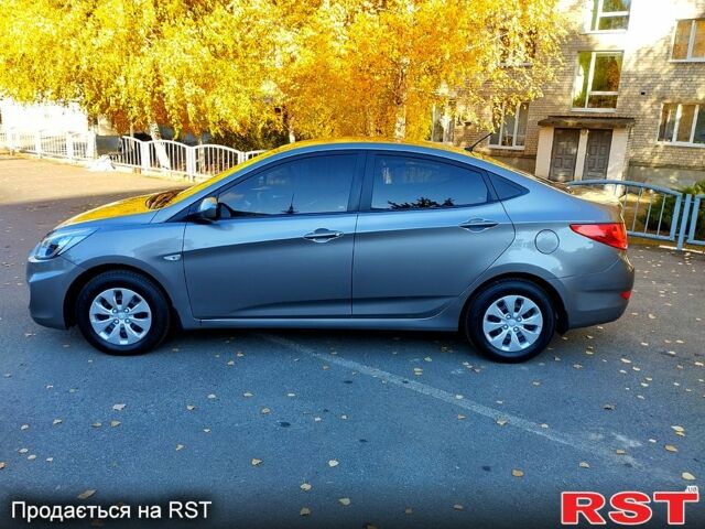 Серый Хендай Акцент, объемом двигателя 1.4 л и пробегом 60 тыс. км за 10000 $, фото 2 на Automoto.ua