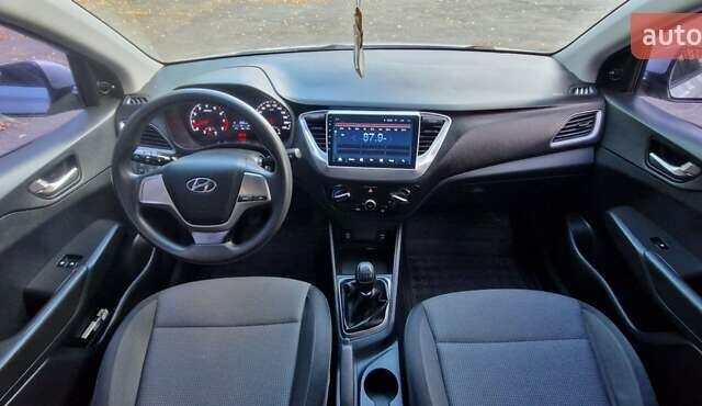 Серый Хендай Акцент, объемом двигателя 1.37 л и пробегом 75 тыс. км за 9700 $, фото 20 на Automoto.ua