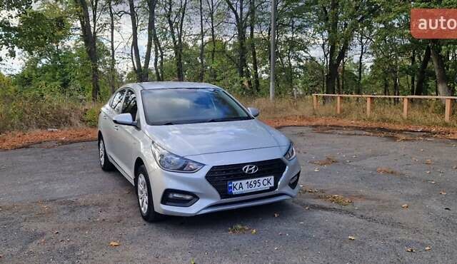 Серый Хендай Акцент, объемом двигателя 1.37 л и пробегом 75 тыс. км за 9700 $, фото 16 на Automoto.ua