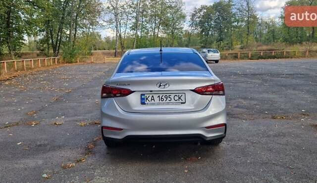 Серый Хендай Акцент, объемом двигателя 1.37 л и пробегом 75 тыс. км за 9700 $, фото 13 на Automoto.ua