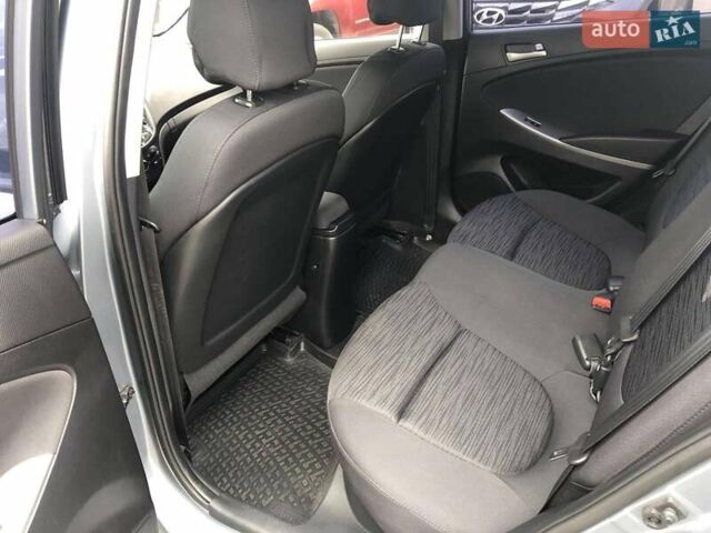Хендай Акцент 2018 в Полтаве на Automoto.ua Серый Хендай Акцент, объемом двигателя 1.37 л и пробегом 30 тыс. км за 12700 $, фото 12 на Automoto.ua