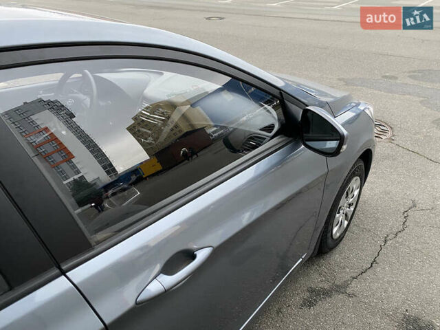 Сірий Хендай Акцент, об'ємом двигуна 1.37 л та пробігом 33 тис. км за 9800 $, фото 27 на Automoto.ua