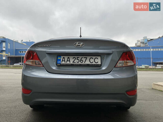 Сірий Хендай Акцент, об'ємом двигуна 1.37 л та пробігом 33 тис. км за 9800 $, фото 23 на Automoto.ua