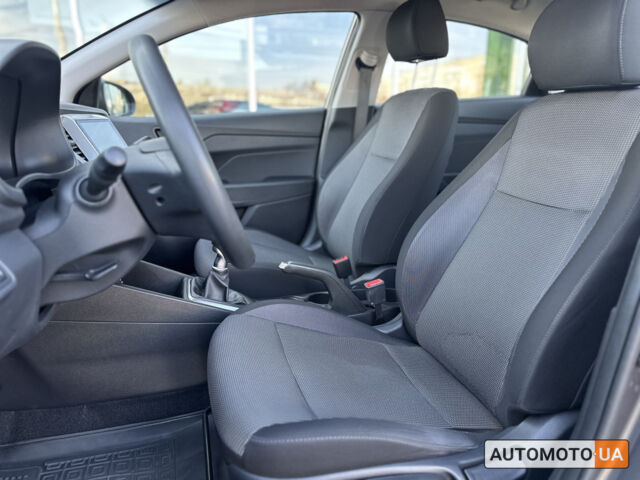 Сірий Хендай Акцент, об'ємом двигуна 1.4 л та пробігом 63 тис. км за 11900 $, фото 12 на Automoto.ua