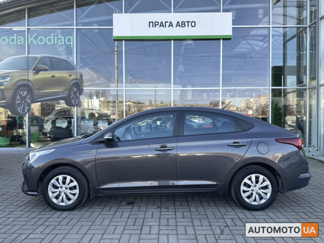 Сірий Хендай Акцент, об'ємом двигуна 1.4 л та пробігом 63 тис. км за 11900 $, фото 2 на Automoto.ua