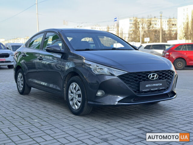 Сірий Хендай Акцент, об'ємом двигуна 1.4 л та пробігом 63 тис. км за 11900 $, фото 6 на Automoto.ua