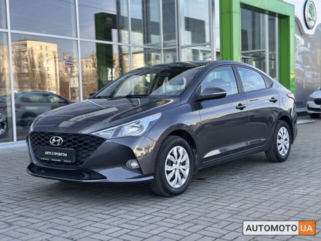 Сірий Хендай Акцент, об'ємом двигуна 1.4 л та пробігом 63 тис. км за 11900 $, фото 8 на Automoto.ua