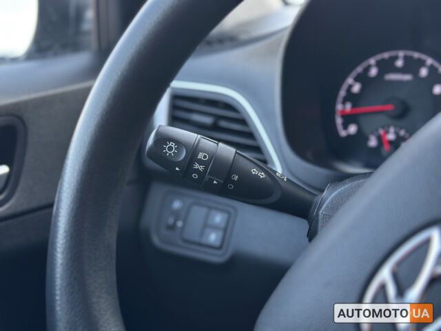Сірий Хендай Акцент, об'ємом двигуна 1.4 л та пробігом 63 тис. км за 11900 $, фото 19 на Automoto.ua